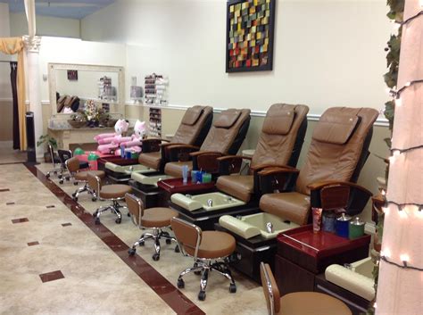 glamorous nail spa wellington fl