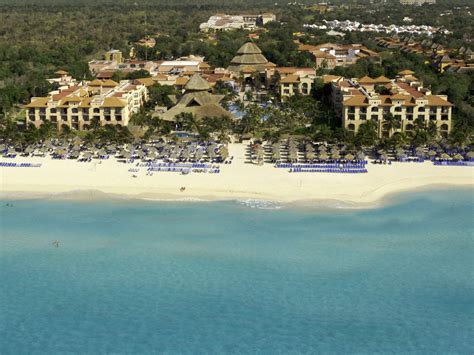 vacation club sponsored packages sandos playacar beach resort spa