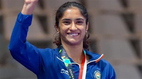 asian games 2018 vinesh phogat wins gold on day 2 hindustan times