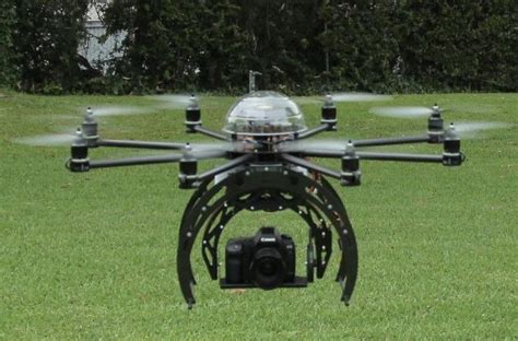 man arrested  flying  camera drone  crash site allegedly refused  land