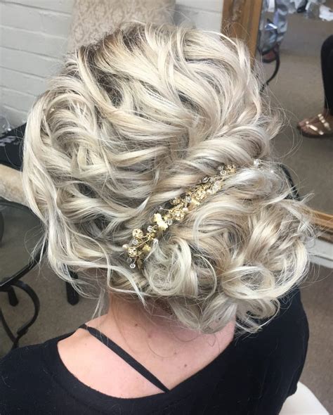 29 easy and cute updos for curly in trending in 2021