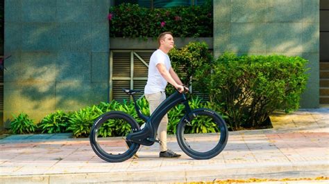 Best Ebikes Of 2020—a Hubless Ebike A Unibody Carbon Fiber Ebike And