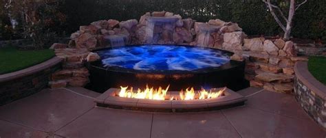 Perfect Inground Fiberglass Hot Tub Looks Minimalist Articlebeautiful