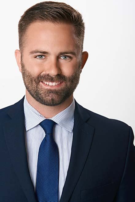 Real Estate Agent Headshots In Los Angeles