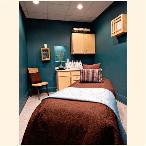 resultado de imagen para pretty medical spa room massage room decor massage room design