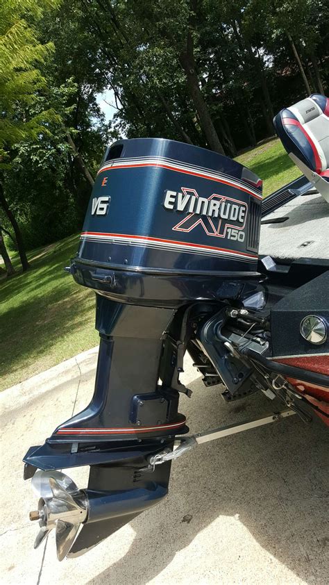 stratos  ft bass boat hp evinrude xp vmust     sale  mesquite