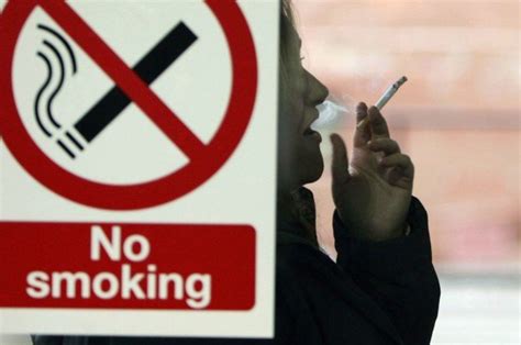 Legal Smoking Age Could Be Raised To 21 In Uk Daily Star