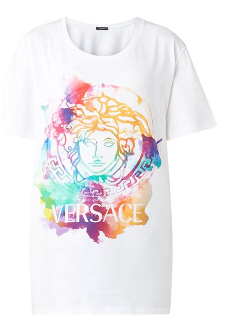 versace medusa  shirt met kleurrijke logoprint wit de bijenkorf versace medusa  shirts