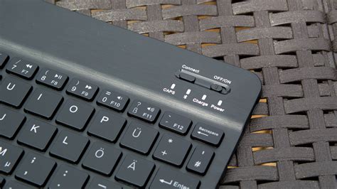 die perfekte tablet tastatur ec technology beleuchtete tastatur techtest