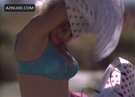 Browse Celebrity Undress Images Page 18 Aznude