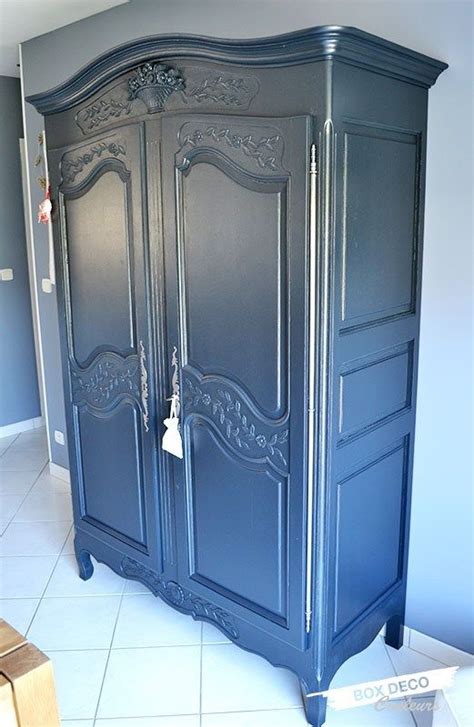 peindre une armoire normande en gris relooking armoire repeindre armoire mobilier de salon