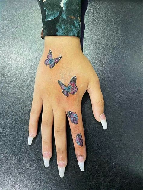 𝔩𝔦𝔳𝔡𝔞𝔞𝔡𝔬𝔩𝔩 hand tattoos for women cute hand tattoos pretty hand tattoos