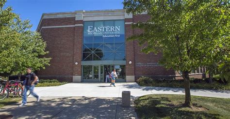 eastern michigan university removes fliers  white nationalist group