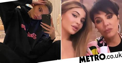kylie jenner shows off kris jenner s swanky guest room with six beds