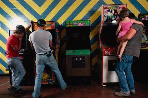 arcade video games    complex