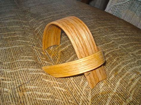 curved wood iphone docking stand video