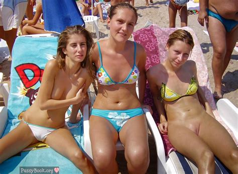 3 Girlfriends On Beach One Bottomless Pussy Pictures