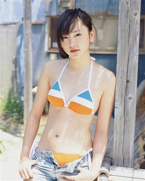 Model And Actress Yui Aragaki ~ Japan Girls Bikini Girls