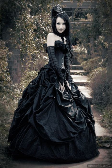 pretty black vampire style wedding dress gothic wedding dress gothic victorian dresses