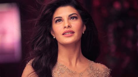 How To Meet Jacqueline Fernandez Personally [best Tips] Sifetbabo