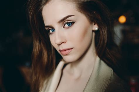 Blue Eyes Women Portrait Face Walldevil