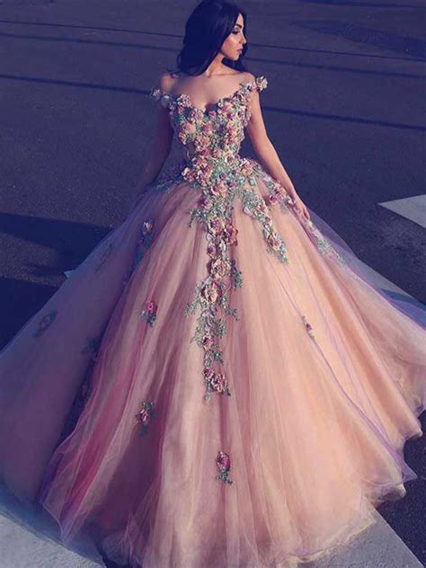 2018 Chic Ball Gowns Pink Prom Dresses With Applique African Prom Dress