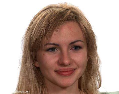 sticker de femto01 sur face girl facial blonde porn interview smile sourire
