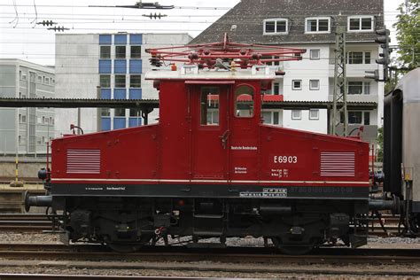 E69 03 Stand In Koblenz Hbf Abgestellt Am 18 06 2016 Bahnbilder De