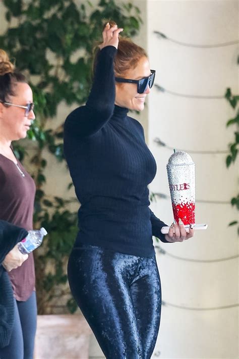 jennifer lopez sexy big ass in tight pants out in los