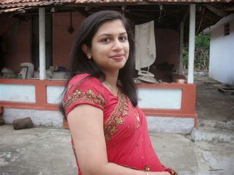 indian desi local aunties in saree hd new pictures desi girls pinterest best saree ideas