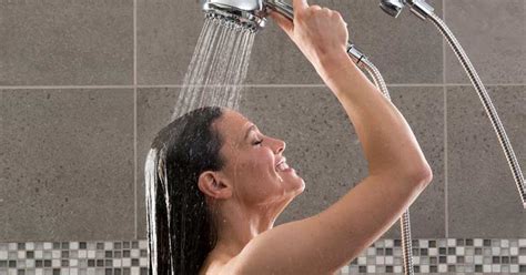 Benefits Of Cold Showers Versus Hot Showers