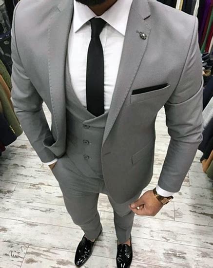 grey  piece suit
