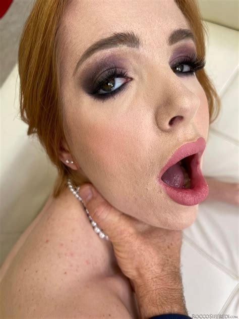 Redhead Bitch Scarlett Jones With Big Tits And Pov Sex Photos Rocco
