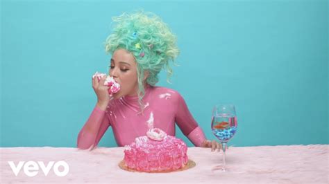 Watch Doja Cat’s Colorful And Seductive Video For “go To