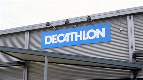 nouvelle greve au centre de distribution de decathlon  willebroek