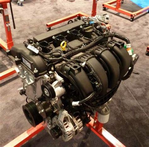 ford introduces  cylinder crate engine