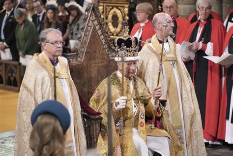 king charles iii crowned  ceremony steeped  tradition  star