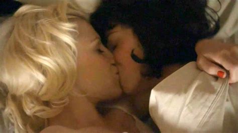 sarah silverman and annaleigh ashford lesbian kiss in masters of sex series scandal planet