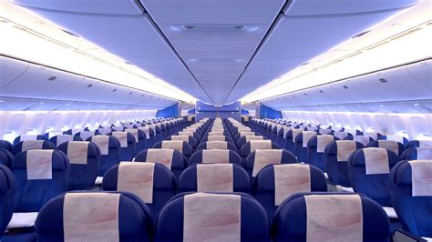 ways    economy class seat  comfortable  flying cnn underscored