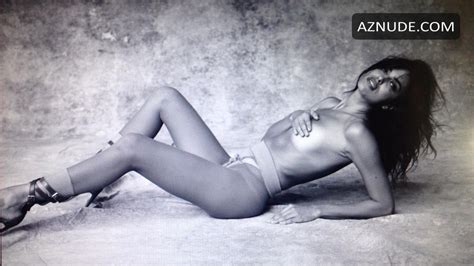 Irina Shayk Topless By Sante D Orazio For Cr Fashion Book