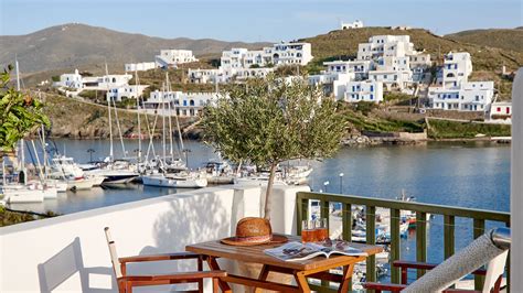 greek islands discover  lesser  cyclades