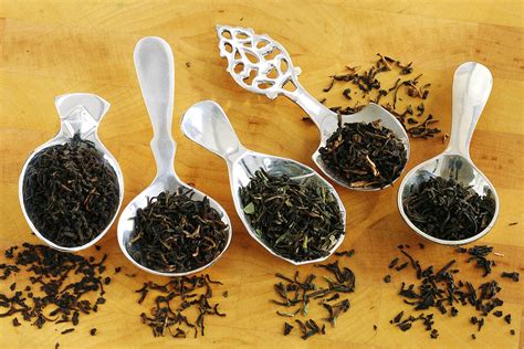 reasons     brewing loose leaf tea  homes  gardens