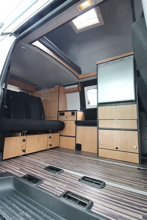 werkstatt service berlin fahrzeug ausbau vw umbau campingbus wohnmobil reisemobil ausbau