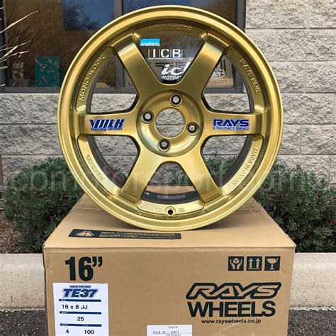 rays volk racing te wheels    offset hyper gold concave