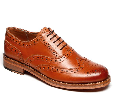 catesby  leather brogue shoe hollands country clothing