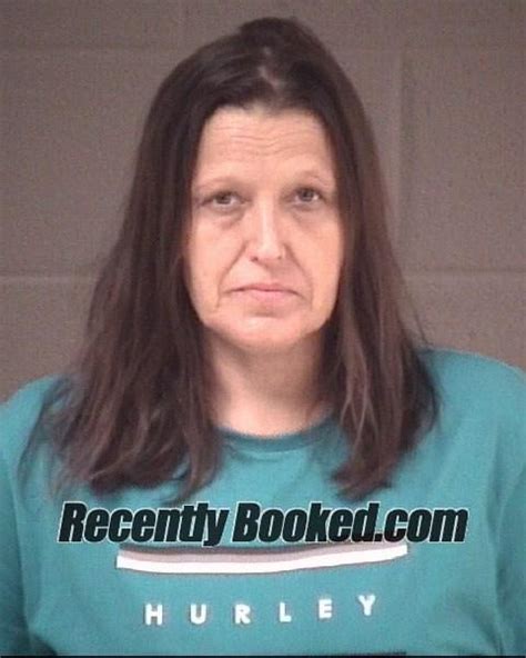 Recent Booking Mugshot For Tammy Michelle Patton In Buncombe County
