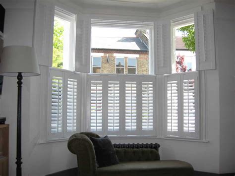 perfect blinds  shutters   bay window complete blinds