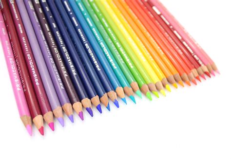 choosing   colored pencils  color  indie crafts
