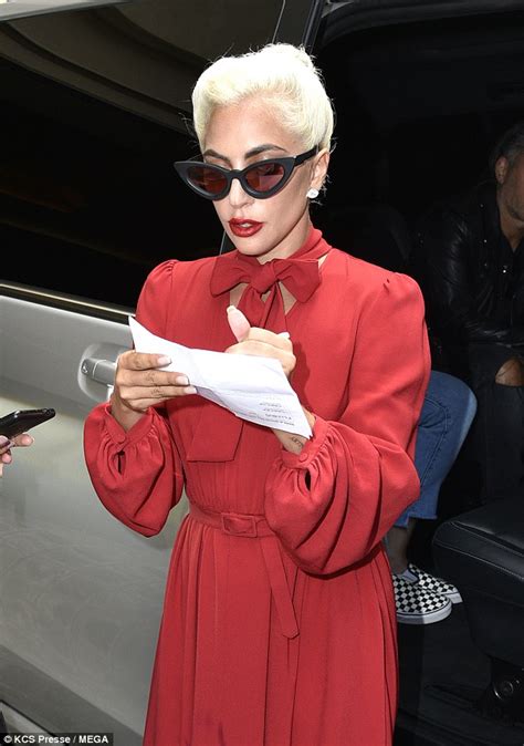 Lady Gaga Borrows From Her Ahs Character The Countess In