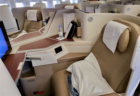 saudia airlines boeing   business class review jed lax